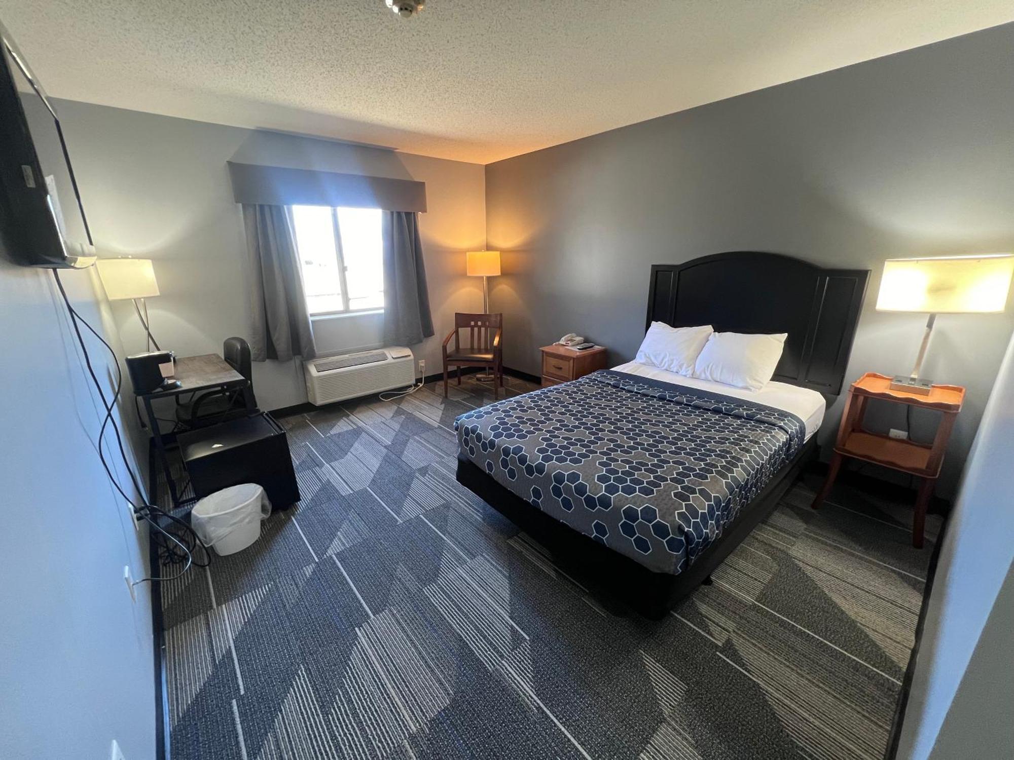 American Inn And Suites Ionia Εξωτερικό φωτογραφία