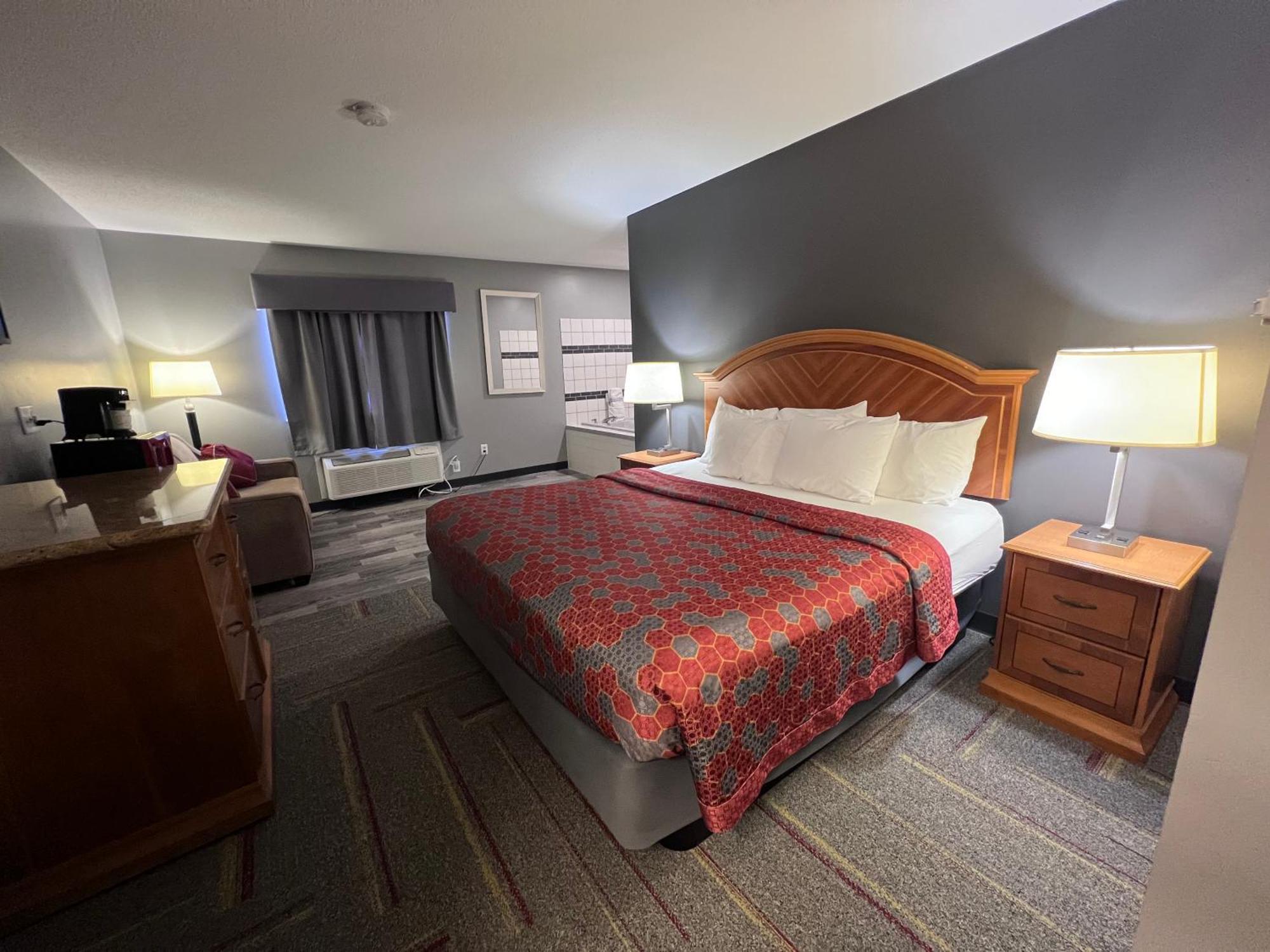 American Inn And Suites Ionia Εξωτερικό φωτογραφία