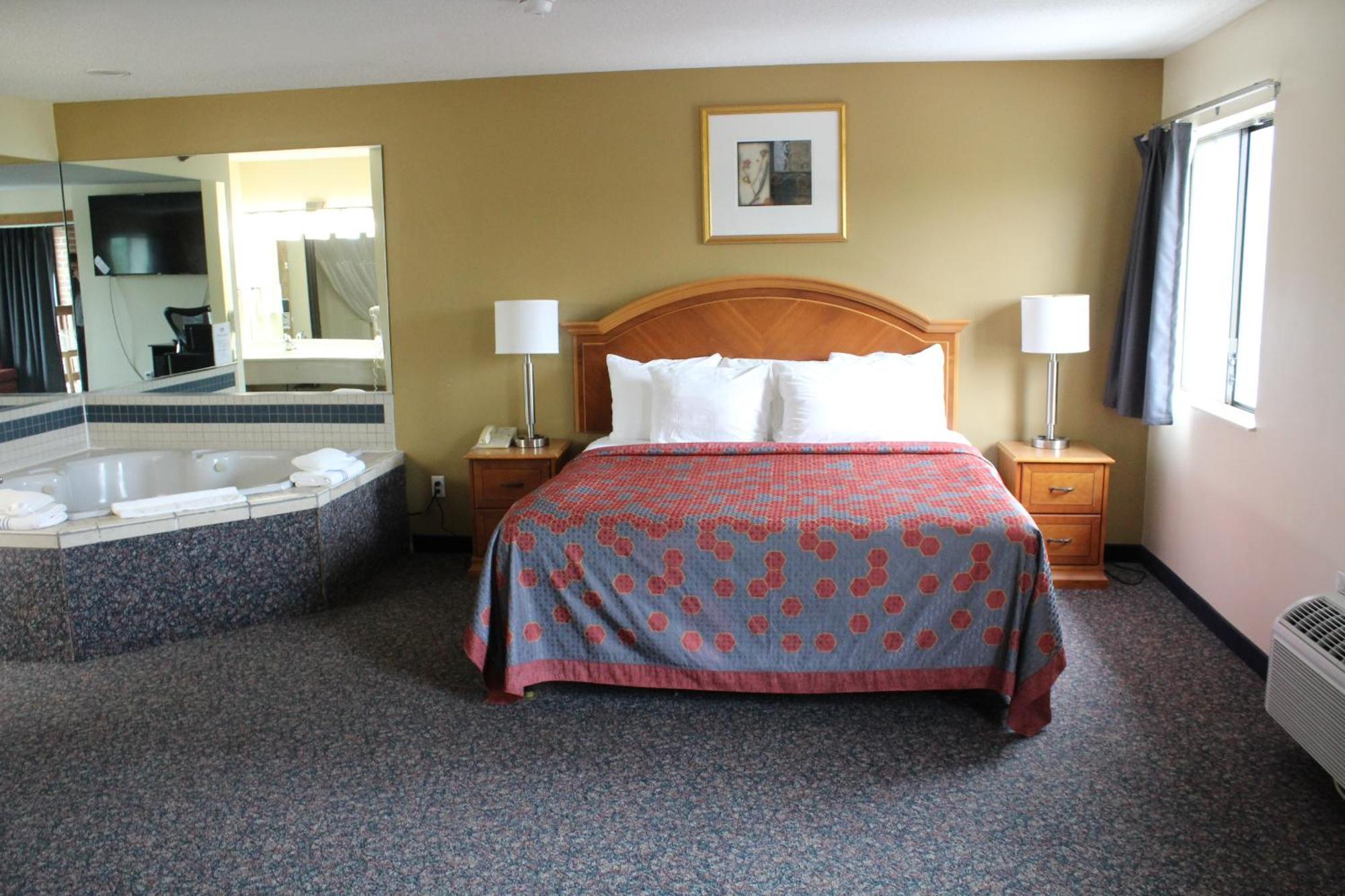 American Inn And Suites Ionia Εξωτερικό φωτογραφία